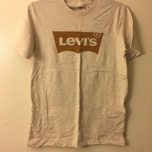 LEVIS mustard color logo tee shirts /Size S